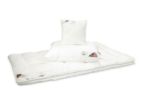 Kołdra antyalergiczna 135x200 Elegant duo 1250g biała AMZ Kołdra antyalergiczna 135x200 Elegant duo 1250g biała AMZ