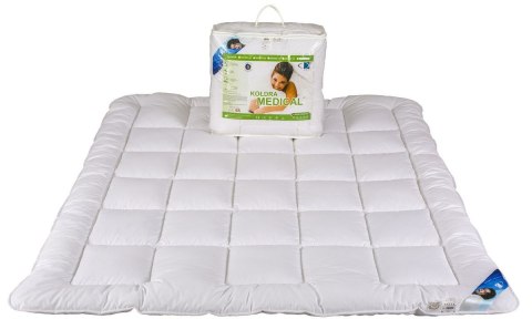 Kołdra antyalergiczna 220x220 Medical 1800g biała AMW Kołdra antyalergiczna 220x220 Medical 1800g biała AMW