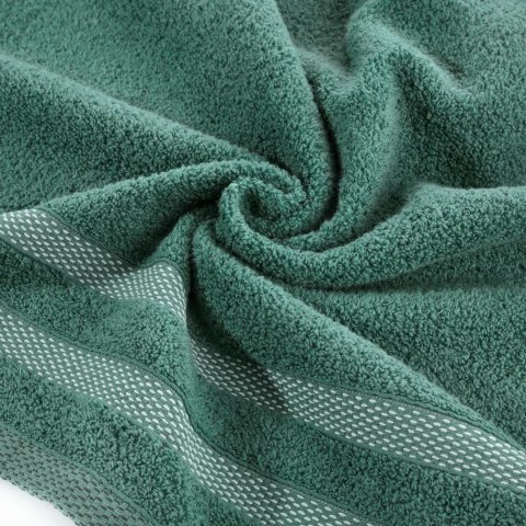 Ręcznik Riki 70x140 zielony ciemny 07 400g/m2 Eurofirany Ręcznik Riki 70x140 zielony ciemny 07 400g/m2 Eurofirany