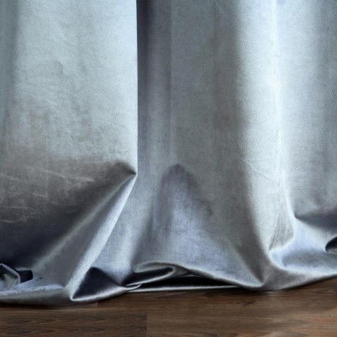 Zasłona gotowa na przelotkach 140x250 Gala grafitowa welurowa zdobiona srebrnym nadrukiem Eurofirany Zasłona gotowa na przelotkach 140x250 Gala grafitowa welurowa zdobiona srebrnym nadrukiem Eurofirany