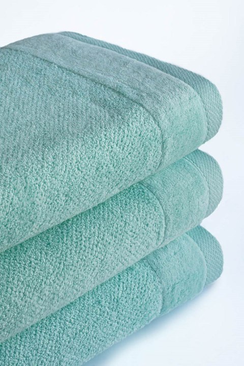 Ręcznik Vito 30x50 turkusowy jasny miętowy frotte bawełniany 550g/m2 Ręcznik Vito 30x50 turkusowy jasny miętowy frotte bawełniany 550g/m2
