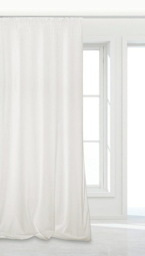 Zasłona gotowa 140x270 biała welurowa na taśmie soft Velvet do salonu