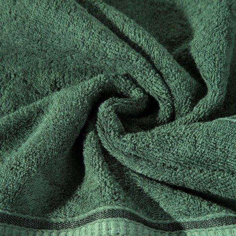 Ręcznik Mila 70x140 zielony ciemny bambusowy frotta 500g/m2 Eurofirany Ręcznik Mila 70x140 zielony ciemny bambusowy frotta 500g/m2 Eurofirany
