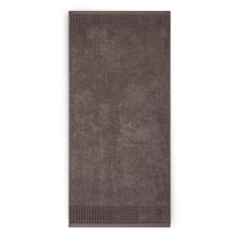 Ręcznik Paulo 3 AG 30x50 beżowy ciemny taupe 8587/587 500g/m2 Ręcznik Paulo 3 AG 30x50 beżowy ciemny taupe 8587/587 500g/m2