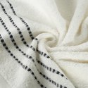 Ręcznik 30x50 Fiore kremowy 500g/m2 frotte ozdobiony bordiurą w postaci cienkich paseczków Eurofirany Ręcznik 30x50 Fiore kremowy 500g/m2 frotte ozdobiony bordiurą w postaci cienkich paseczków Eurofirany