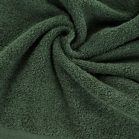 Ręcznik Gładki 2 100x150 zielony ciemny 31 500g/m2 Eurofirany Ręcznik Gładki 2 100x150 zielony ciemny 31 500g/m2 Eurofirany