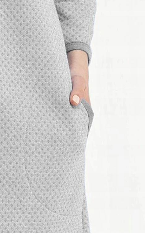 Szlafrok damski 214 XL szary podomka na suwak z kieszeniami z wytłaczanym wzorem bawełniany rękaw 7/8 Szlafrok damski 214 XL szary podomka na suwak z kieszeniami z wytłaczanym wzorem bawełniany rękaw 7/8