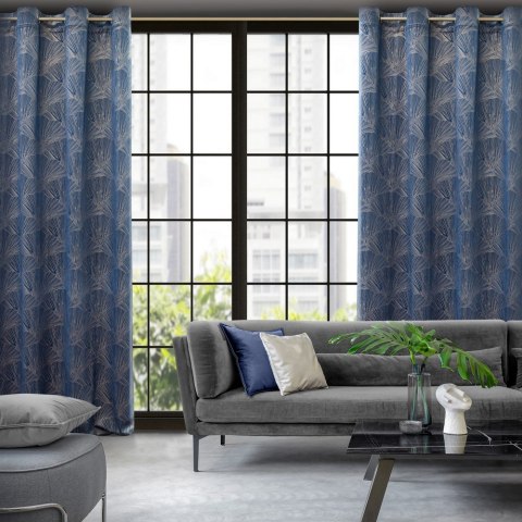 Zasłona 140x250 Goja granatowa welurowa liście miłorzębu na przelotkach Pierre Cardin z błyszczącym nadrukiem Eurofirany Zasłona 140x250 Goja granatowa welurowa liście miłorzębu na przelotkach Pierre Cardin z błyszczącym nadrukiem Eurofirany