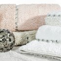Dywanik 60x90 Chic beżowy z bawełny zdobiony kryształkami w stylu glamour Eurofirany