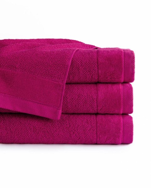 Ręcznik Vito 100x150 amarantowy frotte bawełniany 550 g/m2 Ręcznik Vito 100x150 amarantowy frotte bawełniany 550 g/m2