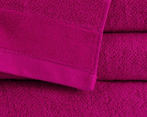 Ręcznik Vito 100x150 amarantowy frotte bawełniany 550 g/m2 Ręcznik Vito 100x150 amarantowy frotte bawełniany 550 g/m2