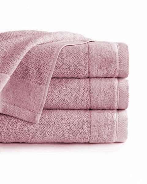 Ręcznik Vito 100x150 różowy pudrowy frotte bawełniany 550 g/m2 Ręcznik Vito 100x150 różowy pudrowy frotte bawełniany 550 g/m2