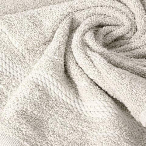 Ręcznik Elma 50x90 kremowy frotte 450g/m2 Eurofirany Ręcznik Elma 50x90 kremowy frotte 450g/m2 Eurofirany