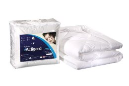 Kołdra antyalergiczna 200x220 Actigard 1,40 kg biała 100% bawełna wykończona substancją antybakteryjną Actigard AMW