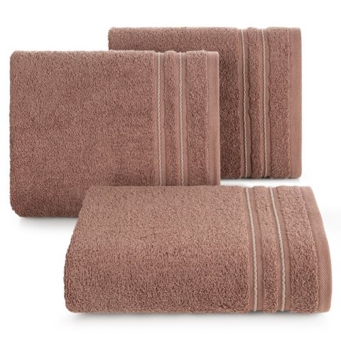 Ręcznik Emina 50x90 ceglasty zdobiony stebnowaną bordiurą 500 g/m2 Eurofirany Ręcznik Emina 50x90 ceglasty zdobiony stebnowaną bordiurą 500 g/m2 Eurofirany