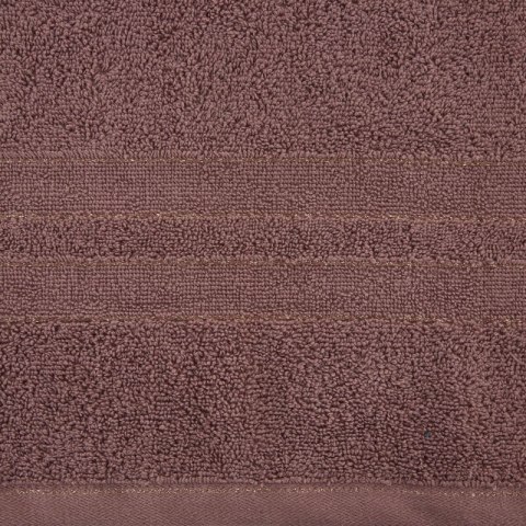 Ręcznik Gala 50x90 brązowy jasny zdobiony błyszczącą nicią 500 g/m2 Eurofirany Ręcznik Gala 50x90 brązowy jasny zdobiony błyszczącą nicią 500 g/m2 Eurofirany
