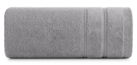 Ręcznik Glory 4 50x90 srebrny z welurową bordiurą i błyszczącą nicią 500 g/m2 Eurofirany Ręcznik Glory 4 50x90 srebrny z welurową bordiurą i błyszczącą nicią 500 g/m2 Eurofirany