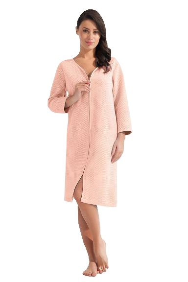 Szlafrok damski 214 4XL morelowy podomka na suwak z kieszeniami z wytłaczanym wzorem bawełniany rękaw 7/8 Szlafrok damski 214 4XL morelowy podomka na suwak z kieszeniami z wytłaczanym wzorem bawełniany rękaw 7/8