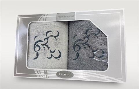 Komplet ręczników w pudełku 2 szt 70x140 Gift biały popielaty wzór 3 Frotex