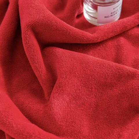 Ręcznik szybkoschnący 80x180 Active czerwony z mikrofibry 380g/m2 Ręcznik szybkoschnący 80x180 Active czerwony z mikrofibry 380g/m2