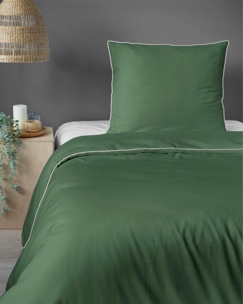 Pościel satynowa 140x200 zielona z lamówką z jedną poszewką 70x80 Mako Satin 62 Pościel satynowa 140x200 zielona z lamówką z jedną poszewką 70x80 Mako Satin 62