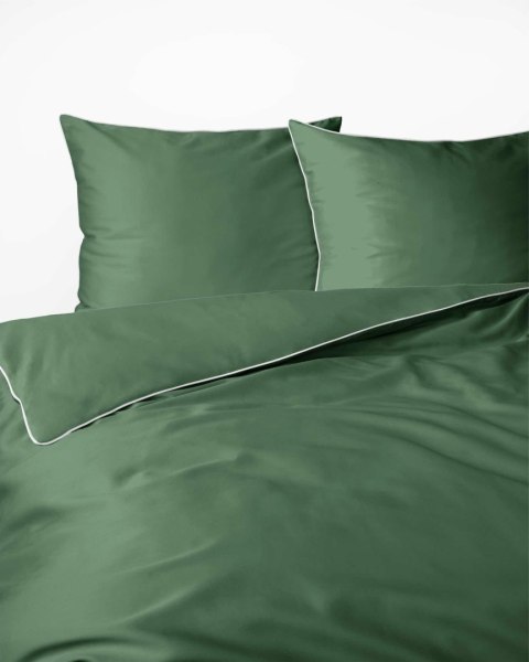 Pościel satynowa 160x200 zielona z lamówką Mako Satin 62 Pościel satynowa 160x200 zielona z lamówką Mako Satin 62