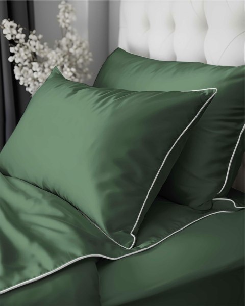 Pościel satynowa 160x200 zielona z lamówką Mako Satin 62 Pościel satynowa 160x200 zielona z lamówką Mako Satin 62