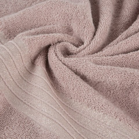 Ręcznik 50x90 Lila 08 pudrowy róż 500g/m2 Eurofirany Ręcznik 50x90 Lila 08 pudrowy róż 500g/m2 Eurofirany