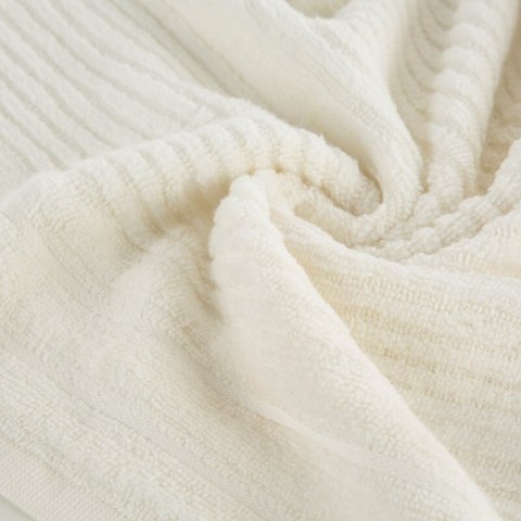 Ręcznik 70x140 Sammy 02 kremowy 400g/m2 Eurofirany Ręcznik 70x140 Sammy 02 kremowy 400g/m2 Eurofirany