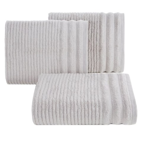 Ręcznik 70x140 Sammy 04 srebrny 400g/m2 Eurofirany Ręcznik 70x140 Sammy 04 srebrny 400g/m2 Eurofirany