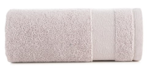 Ręcznik Nessy 30x50 pudrowy róż 500 g/m2 frotte bawełniany Eurofirany Ręcznik Nessy 30x50 pudrowy róż 500 g/m2 frotte bawełniany Eurofirany