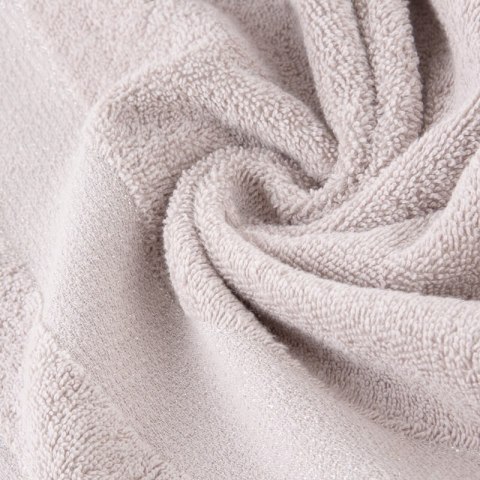 Ręcznik Nessy 30x50 pudrowy róż 500 g/m2 frotte bawełniany Eurofirany Ręcznik Nessy 30x50 pudrowy róż 500 g/m2 frotte bawełniany Eurofirany