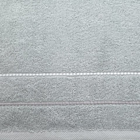 Ręcznik Suzi 50x90 srebrny 500 g/m2 frotte bawełniany Eurofirany Ręcznik Suzi 50x90 srebrny 500 g/m2 frotte bawełniany Eurofirany