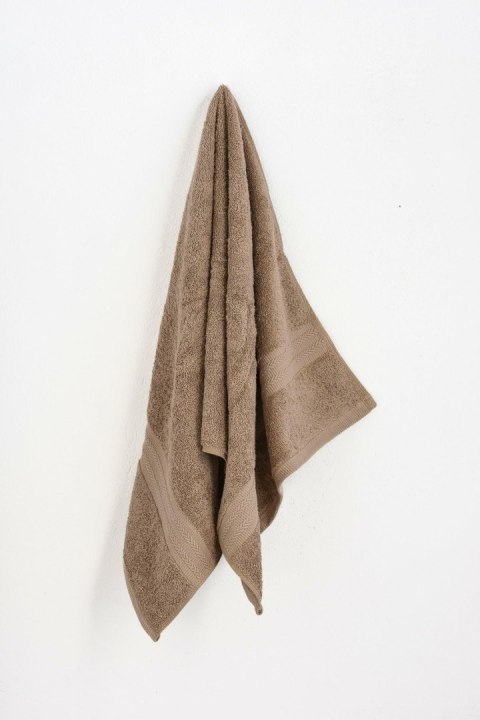 Ręcznik 70x140 Forum beżowy 11 550g/m2 York Ręcznik 70x140 Forum beżowy 11 550g/m2 York