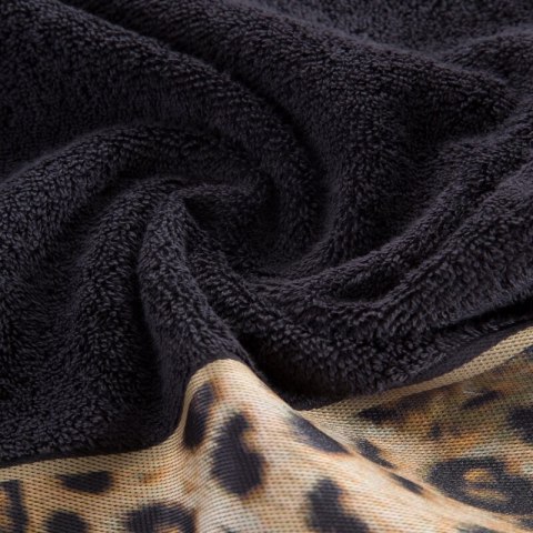 Ręcznik Eva 23 50x90 czarny frotte bawełniany 500 g/m2 Eva Minge Eurofirany Ręcznik Eva 23 50x90 czarny frotte bawełniany 500 g/m2 Eva Minge Eurofirany