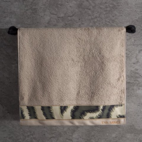 Ręcznik Eva 24 30x50 beżowy ciemny frotte bawełniany 500 g/m2 Eva Minge Eurofirany Ręcznik Eva 24 30x50 beżowy ciemny frotte bawełniany 500 g/m2 Eva Minge Eurofirany