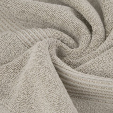 Ręcznik Molly 30x50 cm beżowy frotte bawełniany 550 g/m2 Eurofirany Ręcznik Molly 30x50 cm beżowy frotte bawełniany 550 g/m2 Eurofirany