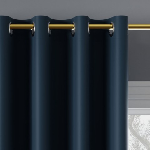 Zasłona gotowa typu blackout na przelotkach, szerokość 140cm x wysokość 250cm, kolor 229 granatowy TD0015/ZGP/229/140250/1 Zasłona gotowa typu blackout na przelotkach, szerokość 140cm x wysokość 250cm, kolor 229 granatowy TD0015/ZGP/229/140250/1