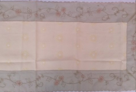 Obrus haft OR 50x100 04H-3692. Niska cena!!! Obrus haft OR 50x100 04H-3692. Niska cena!!!