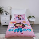 Pościel bawełniana 100x135 Koci domek Gabi różowa poszewka 40x60 Gabby`s Dollhouse JF24 Pościel bawełniana 100x135 Koci domek Gabi różowa poszewka 40x60 Gabby`s Dollhouse JF24