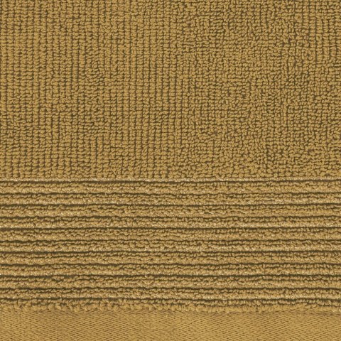 Ręcznik Lari 7 50x90 miodowy z ozdobną bordiurą przetykaną błyszczącą nicią 500 g/m2 Eurofirany Ręcznik Lari 7 50x90 miodowy z ozdobną bordiurą przetykaną błyszczącą nicią 500 g/m2 Eurofirany