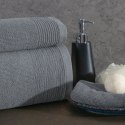 Ręcznik Lari 9 70x140 czarny z ozdobną bordiurą przetykaną błyszczącą nicią 500 g/m2 Eurofirany
