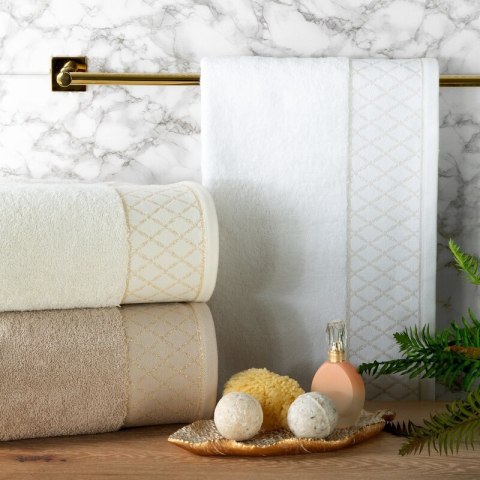 Ręcznik Layla 4 30x50 srebrny 500 g/m2 frotte bawełniany Eurofirany Ręcznik Layla 4 30x50 srebrny 500 g/m2 frotte bawełniany Eurofirany