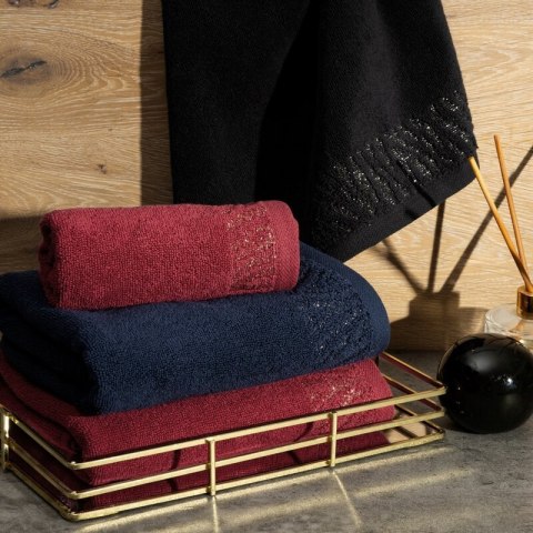 Ręcznik Margo 8 50x90 brązowy z ozdobną bordiurą przetykaną błyszczącą nicią 500 g/m2 Eurofirany Ręcznik Margo 8 50x90 brązowy z ozdobną bordiurą przetykaną błyszczącą nicią 500 g/m2 Eurofirany