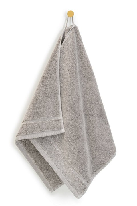 Ręcznik Supreme 70x130 szary z bawełny Egipskiej 800 g/m2 Giza 95 Ręcznik Supreme 70x130 szary z bawełny Egipskiej 800 g/m2 Giza 95