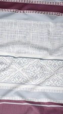 Poszewka bawełniana 50x60 ornamenty bordowa szara zapinana na suwak 3567 C KARO Bawełna Max Poszewka bawełniana 50x60 ornamenty bordowa szara zapinana na suwak 3567 C KARO Bawełna Max
