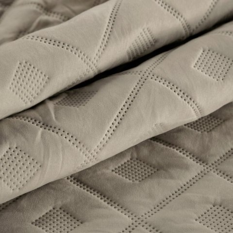 Narzuta dekoracyjna 200x220 Alara 6 beżowa ciemna romby pikowana D91 Narzuta dekoracyjna 200x220 Alara 6 beżowa ciemna romby pikowana D91