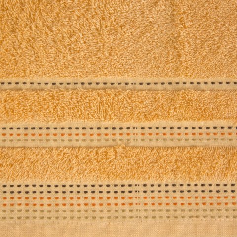 Ręcznik Pola 70x140 03 morelowy frotte 500 g/m2 Eurofirany Ręcznik Pola 70x140 03 morelowy frotte 500 g/m2 Eurofirany