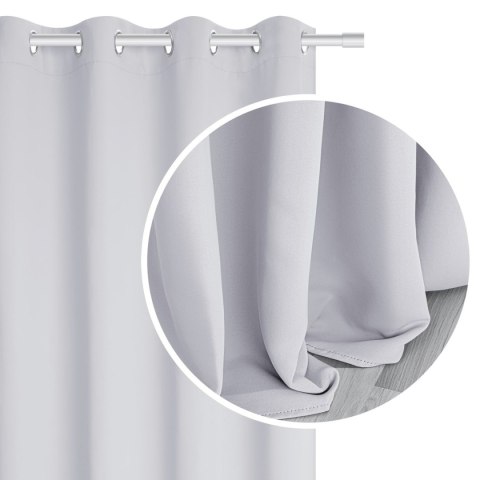 Zasłona zaciemniająca 140x250 biała gotowa na przelotkach Hold Blackout Zasłona zaciemniająca 140x250 biała gotowa na przelotkach Hold Blackout